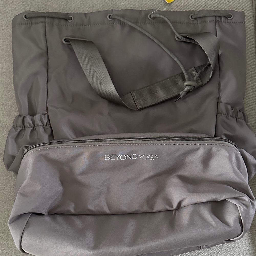 Beyond Yoga light Charcoal Duffel Bag
